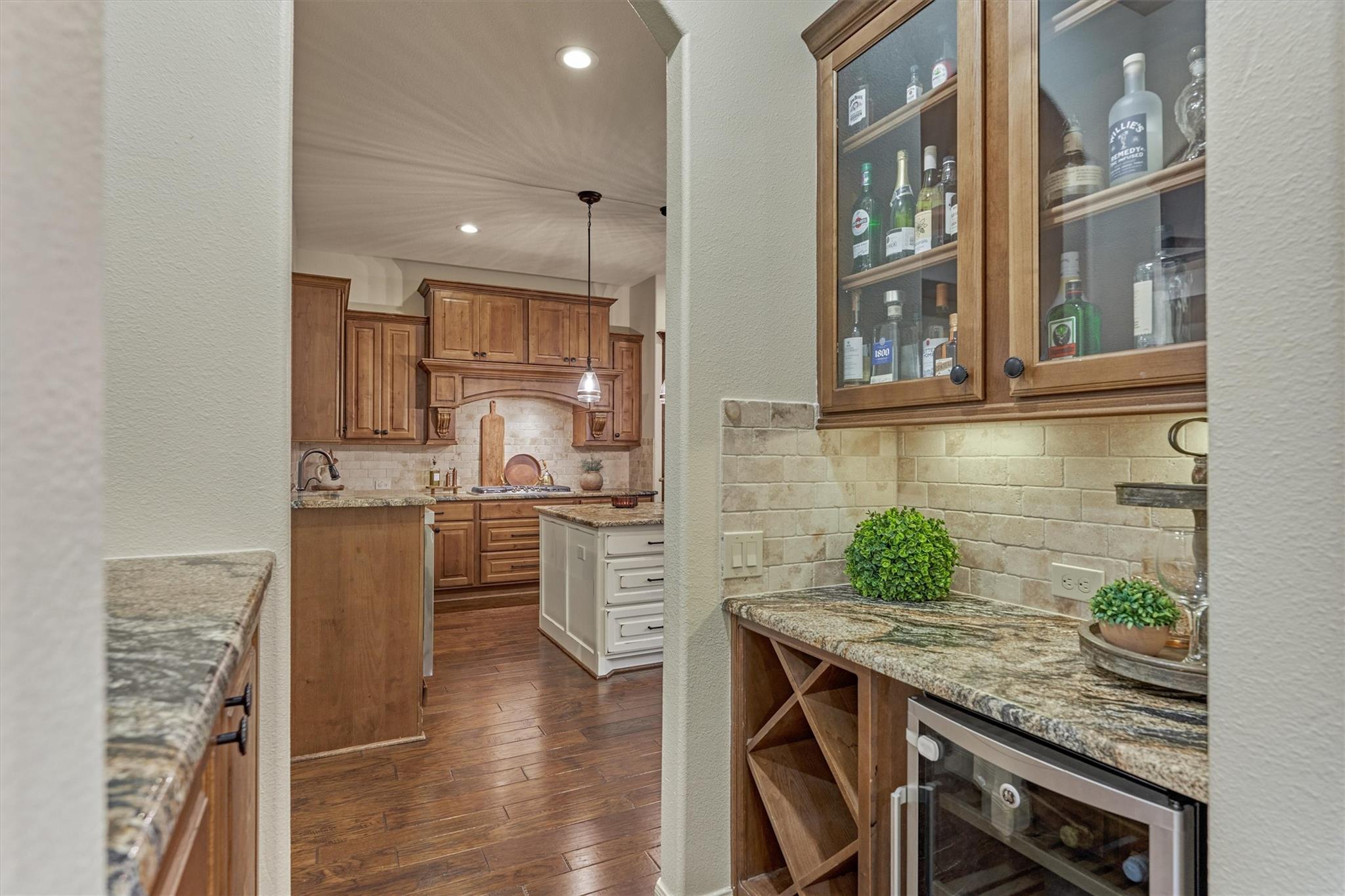 Montgomery, Texas, 77316, United States, 5 Bedrooms Bedrooms, ,5 BathroomsBathrooms,Residential,Active,2052024