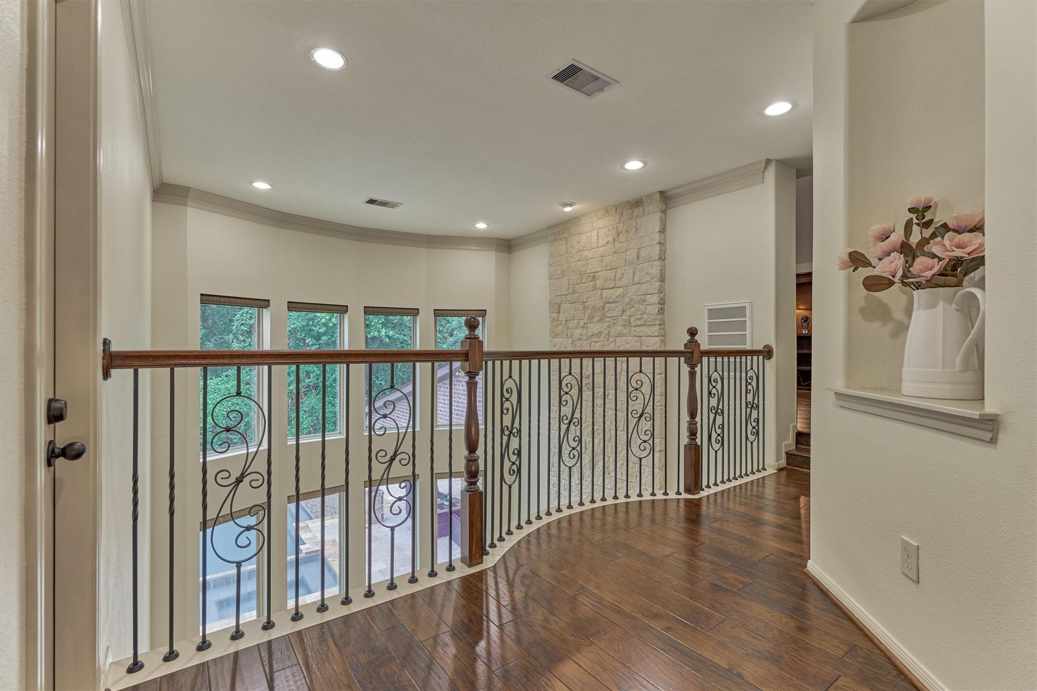 Montgomery, Texas, 77316, United States, 5 Bedrooms Bedrooms, ,5 BathroomsBathrooms,Residential,Active,2052024