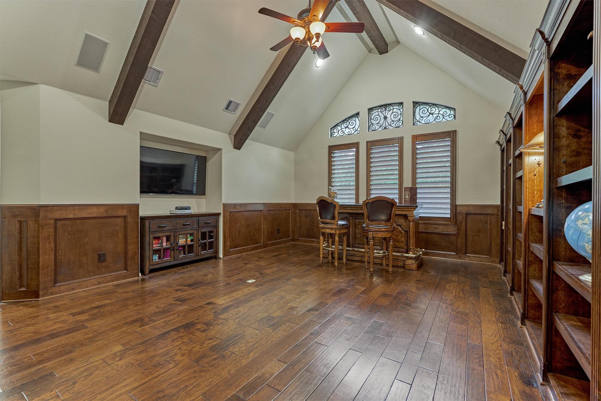 Montgomery, Texas, 77316, United States, 5 Bedrooms Bedrooms, ,5 BathroomsBathrooms,Residential,Active,2052024