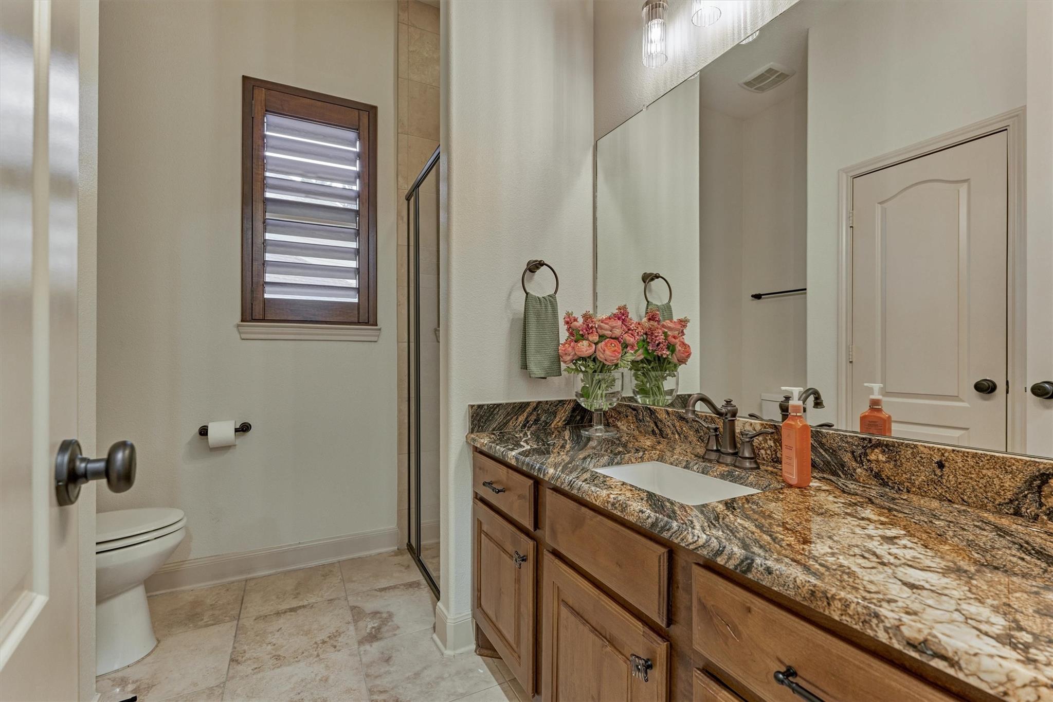 Montgomery, Texas, 77316, United States, 5 Bedrooms Bedrooms, ,5 BathroomsBathrooms,Residential,Active,2052024