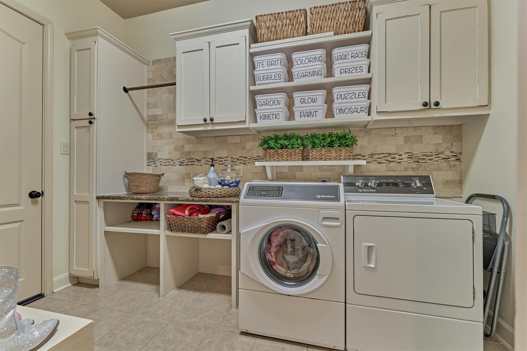 Montgomery, Texas, 77316, United States, 5 Bedrooms Bedrooms, ,5 BathroomsBathrooms,Residential,Active,2052024