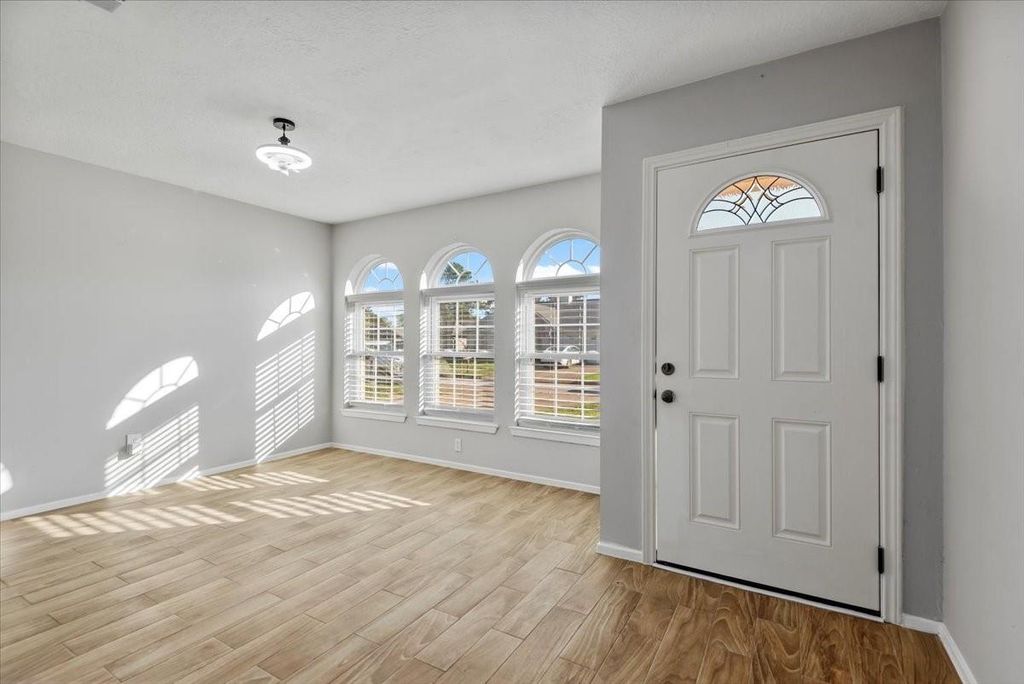 Photo of 20038 Crazy Horse Circle Drive, Katy, TX 77449 (MLS # 13385808)