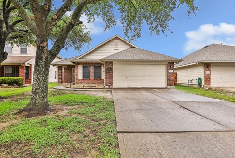 Photo of 8735 Orchard Ridge Lane, Humble, TX 77338 (MLS # 87572986)