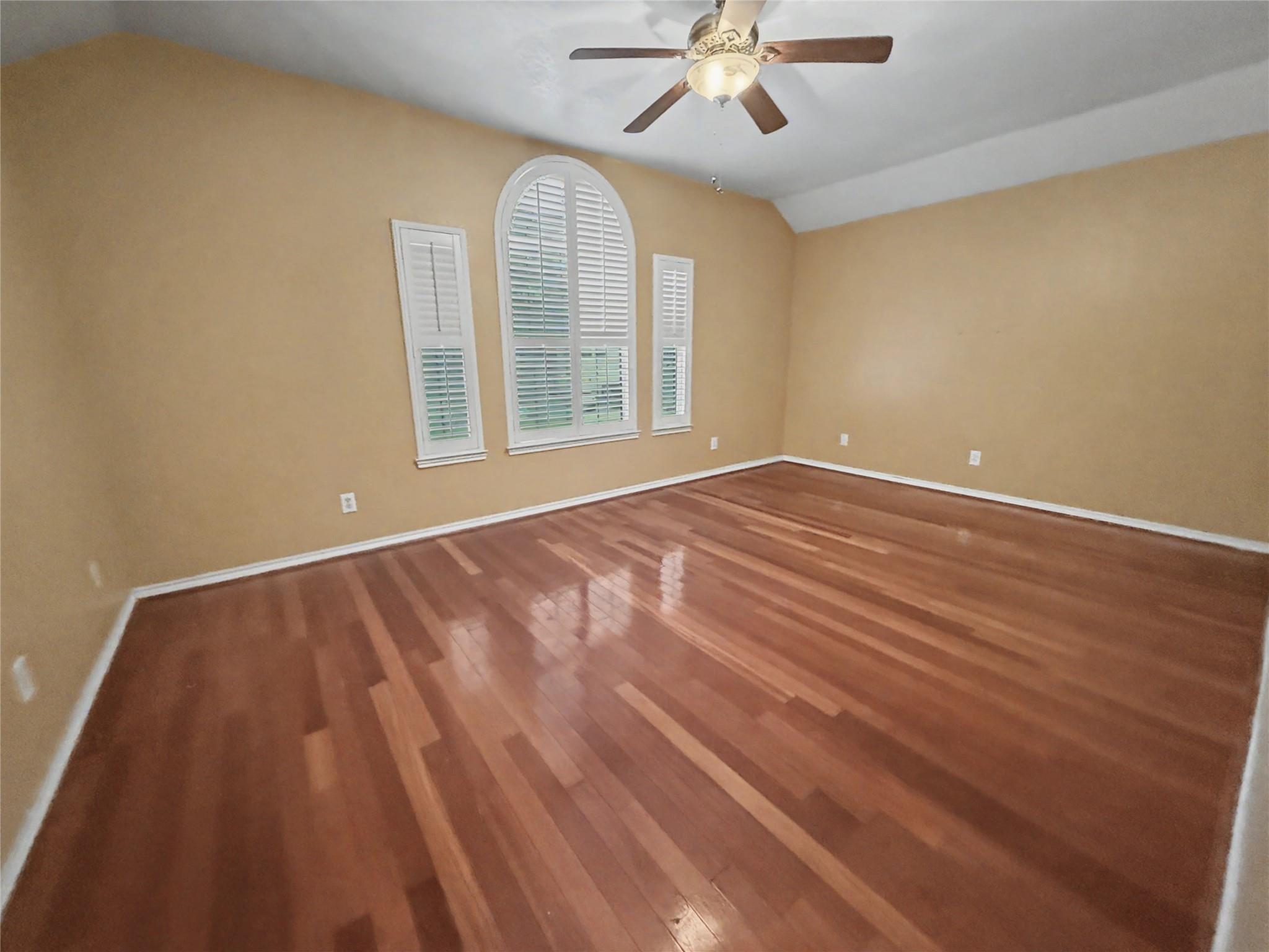 914 Chase Creek Circle