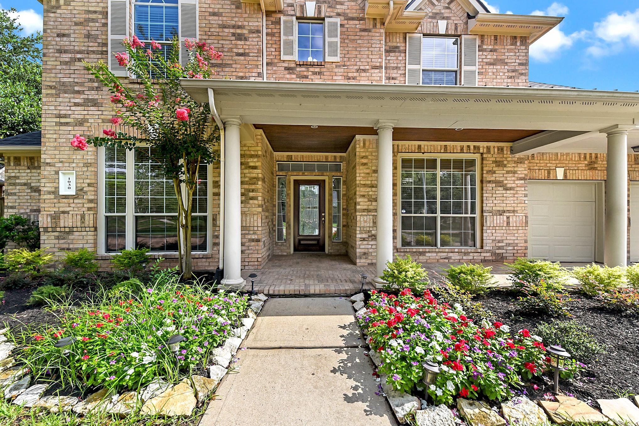 1030 Bayou Vista Court