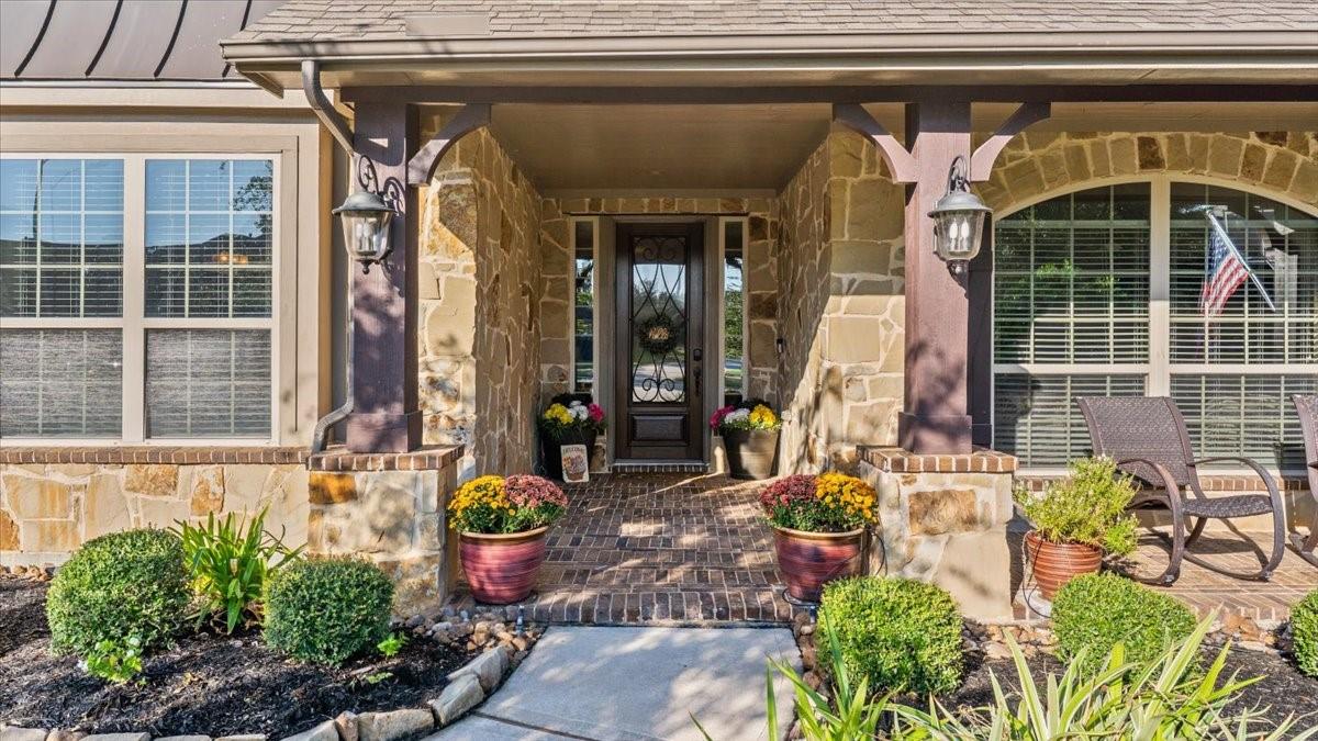 13522 Carrill Bend