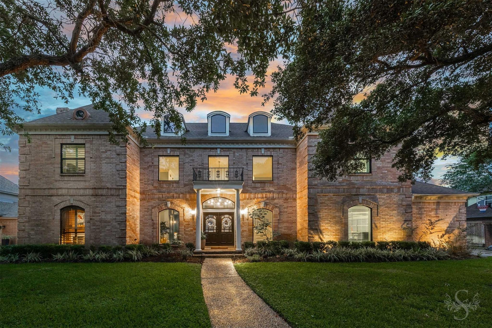 1519 Pebble Chase Drive