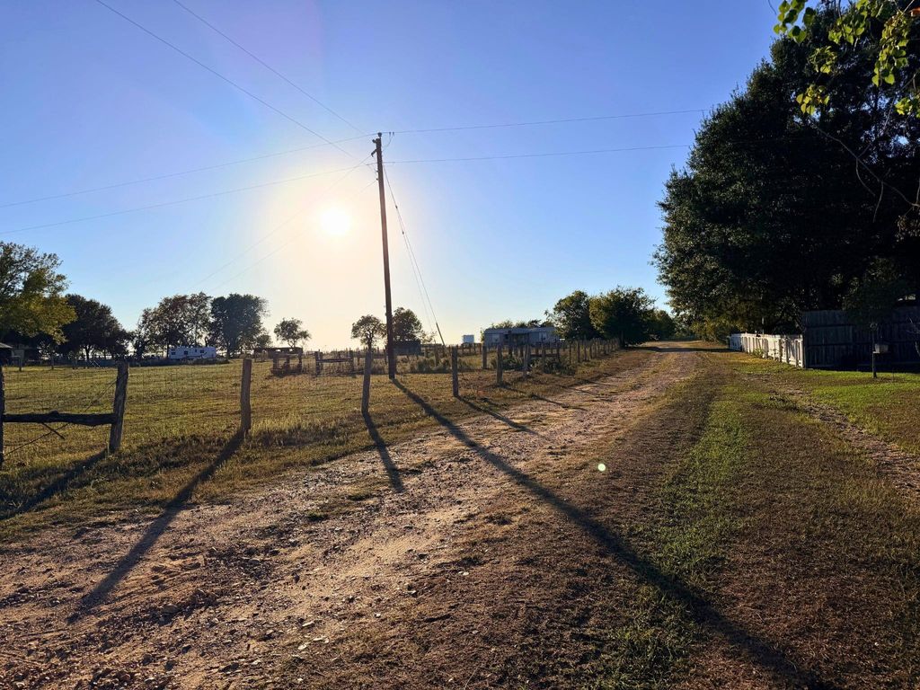 Photo of 300 Toliver Lane, Industry, TX 78944 (MLS # 96379840)