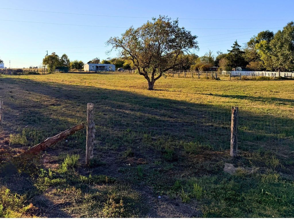 Photo of 300 Toliver Lane, Industry, TX 78944 (MLS # 96379840)