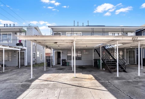 Multifamily For Sale - 801 & 803 66th St St<br/> Houston, TX 77011