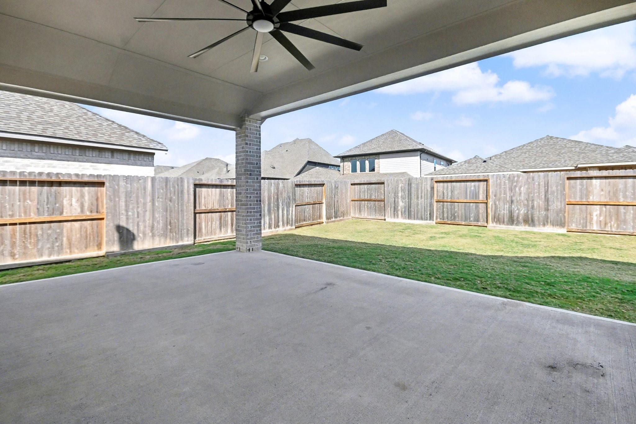 Mont Belvieu, Texas 77523, United States, 3 Bedrooms Bedrooms, ,2 BathroomsBathrooms,Residential,Active,247197