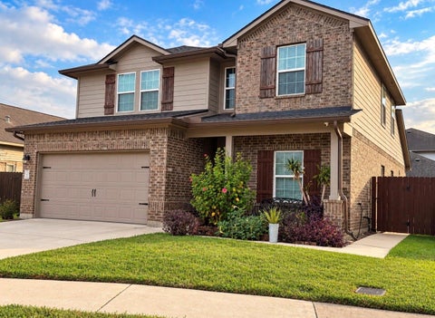 Photo of 5402 Madison Lee Lane, Houston, TX 77504 (MLS # 82901970)