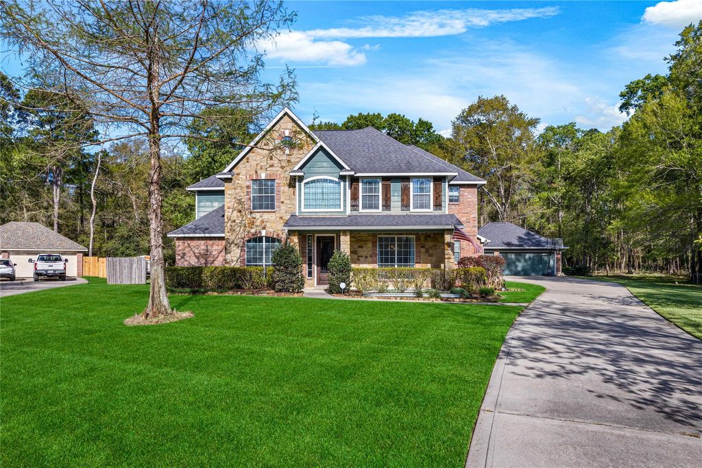 Photo of 1007 Commons Waterway Drive, Huffman, TX 77336 (MLS # 15096004)