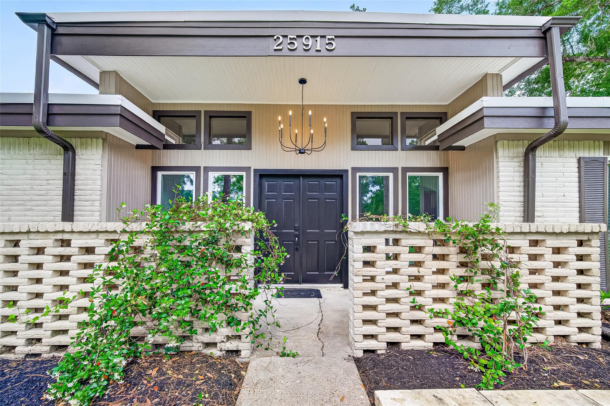 25915 Maplewood Drive