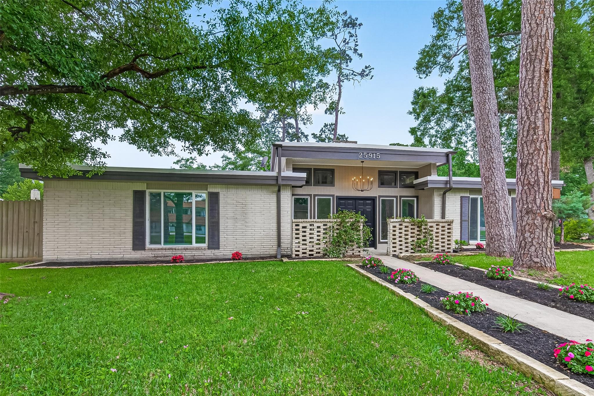25915 Maplewood Drive