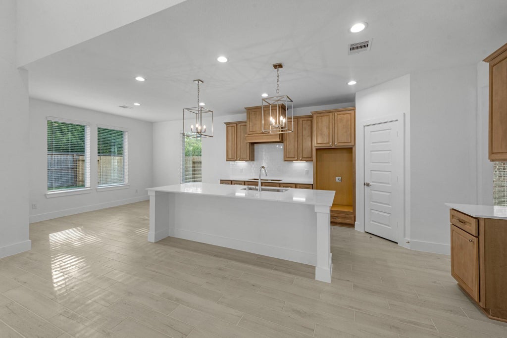 Photo of 2100 Golden Spruce Lane, Conroe, TX 77301 (MLS # 37027131)