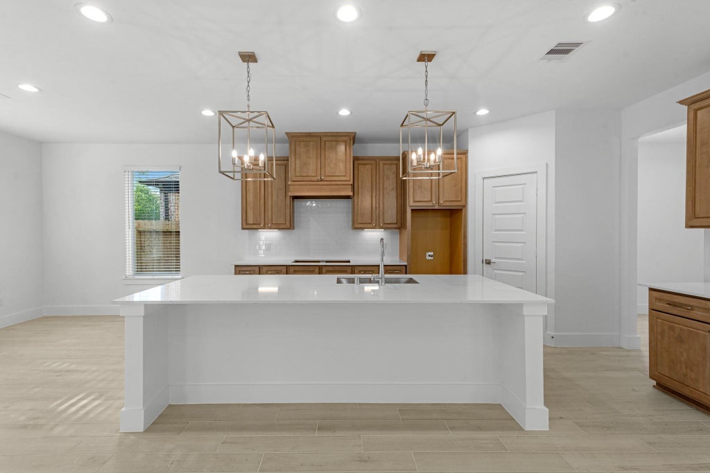 Photo of 2100 Golden Spruce Lane, Conroe, TX 77301 (MLS # 37027131)