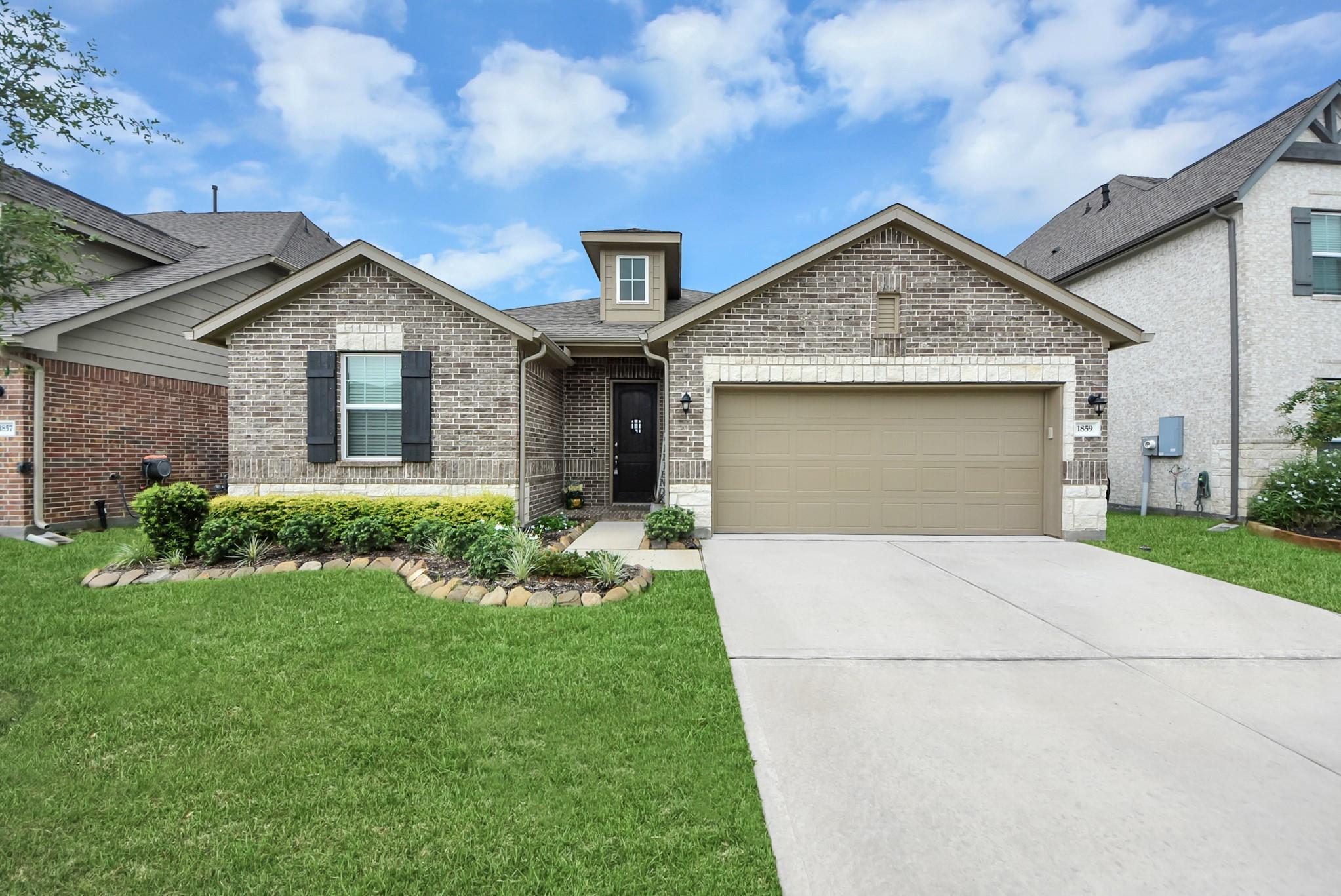 1859 Beau Banks Way