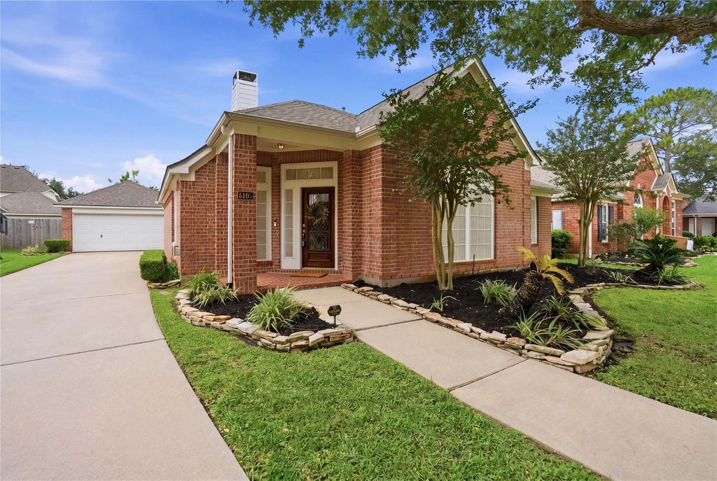 Photo of 6163 Sheffield Lane, League City, TX 77573 (MLS # 59005306)