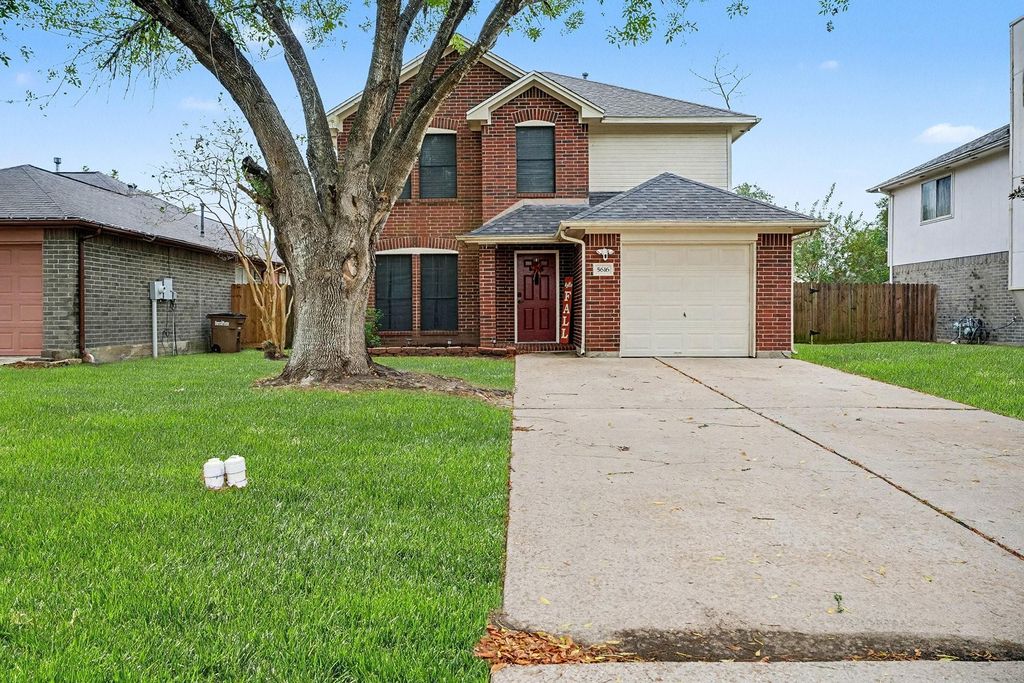 Photo of 5616 Fargo Drive, Dickinson, TX 77539 (MLS # 33012722)