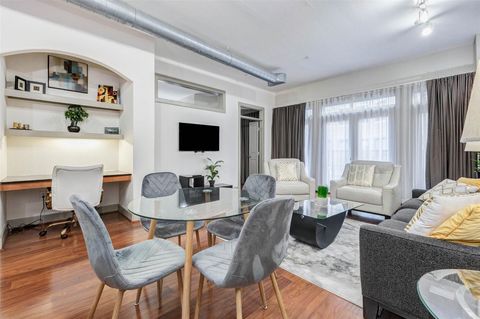 Photo of 1901 Post Oak Boulevard #1106, Houston, TX 77056 (MLS # 39119333)