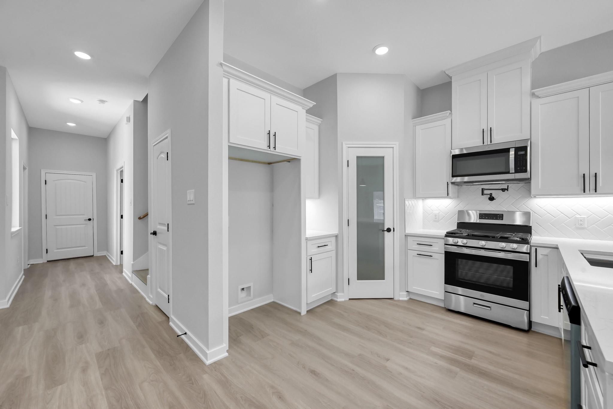 14833 Spica Court