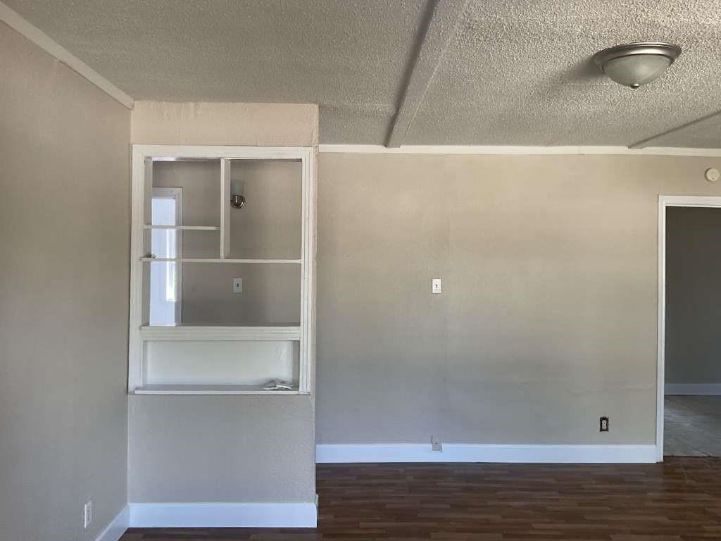815 W 12th Street