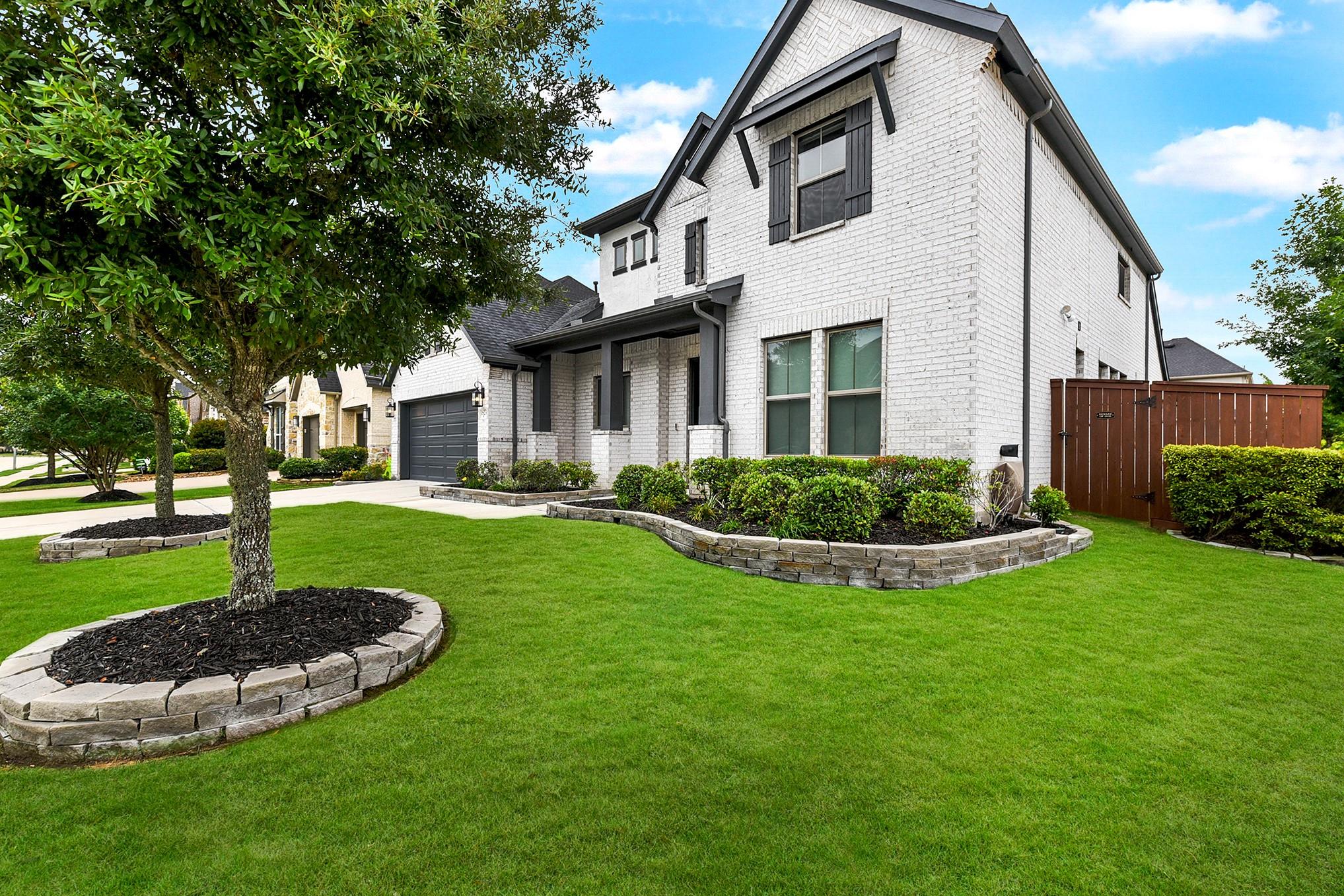 1823 Mccrae Hill Court