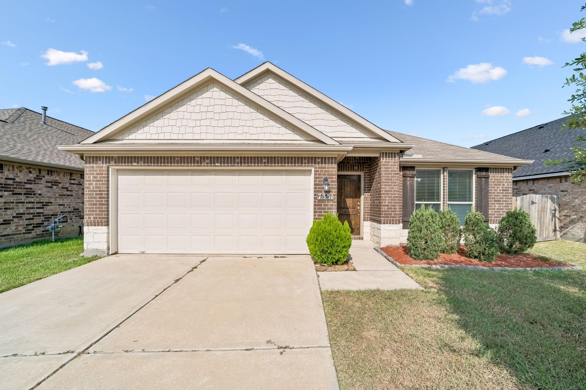 7331 Cypress Pin Oak Drive