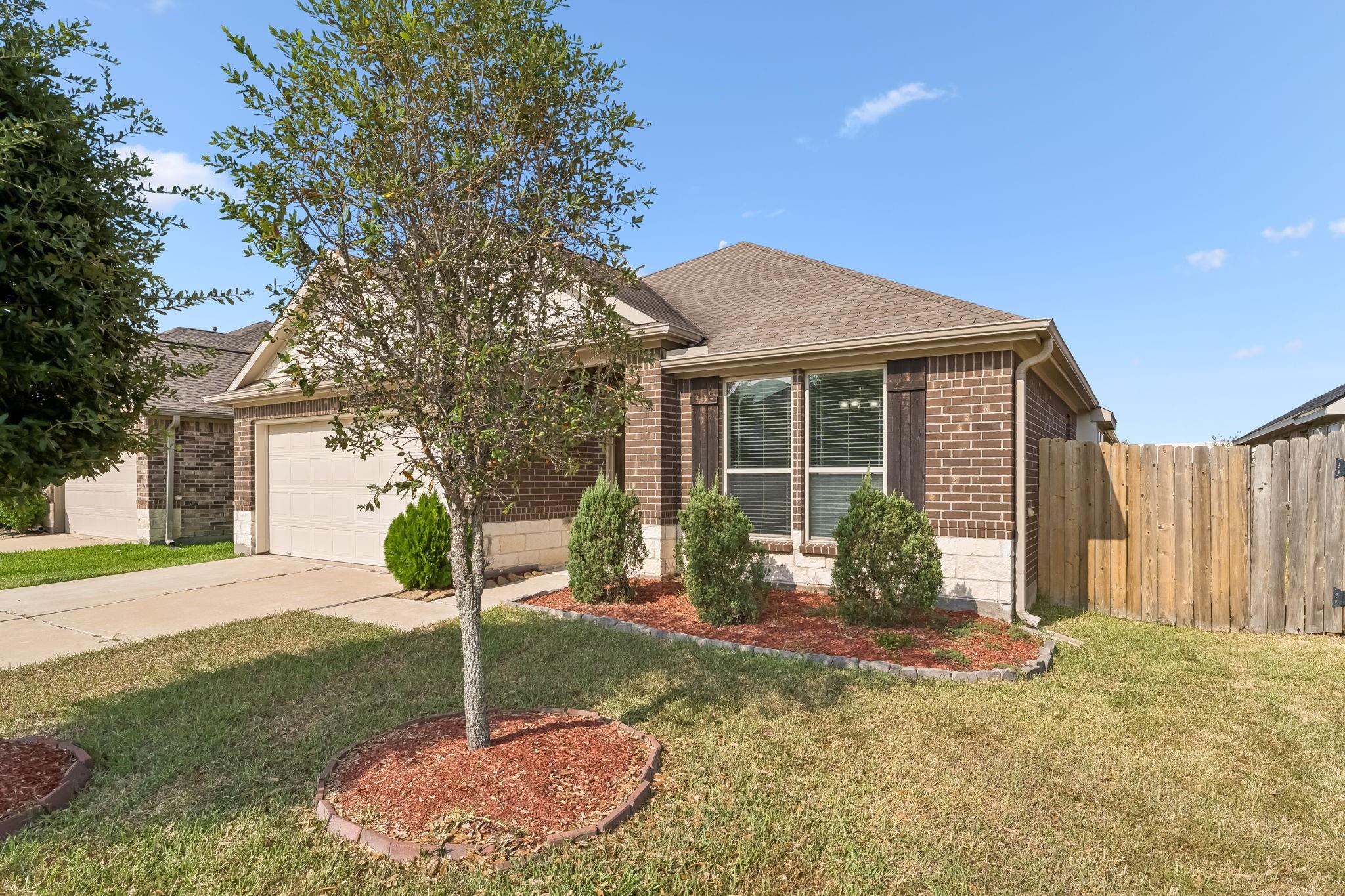 7331 Cypress Pin Oak Drive
