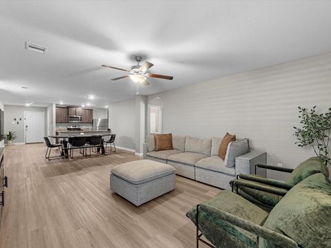 Photo of 6239 El Platino Drive, Houston, TX 77048 (MLS # 90081758)