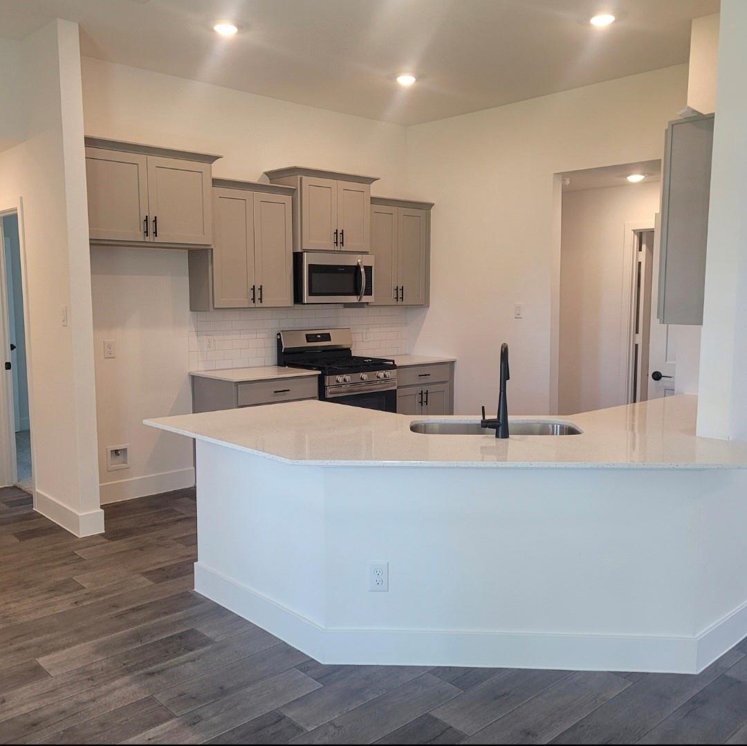 4317 Karam Landing