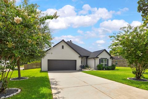 Photo of 3618 Emerson Drive, Montgomery, TX 77356 (MLS # 4056762)
