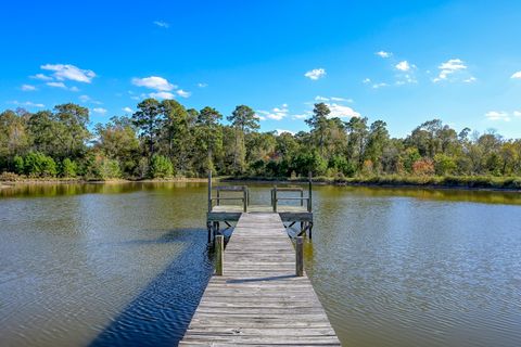 Photo of 125 Spring Branch Road, Montgomery, TX 77316 (MLS # 53068031)