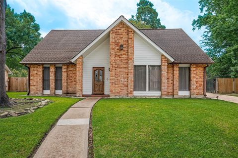 Photo of 2906 Laurel Fork Drive, Houston, TX 77339 (MLS # 9903787)