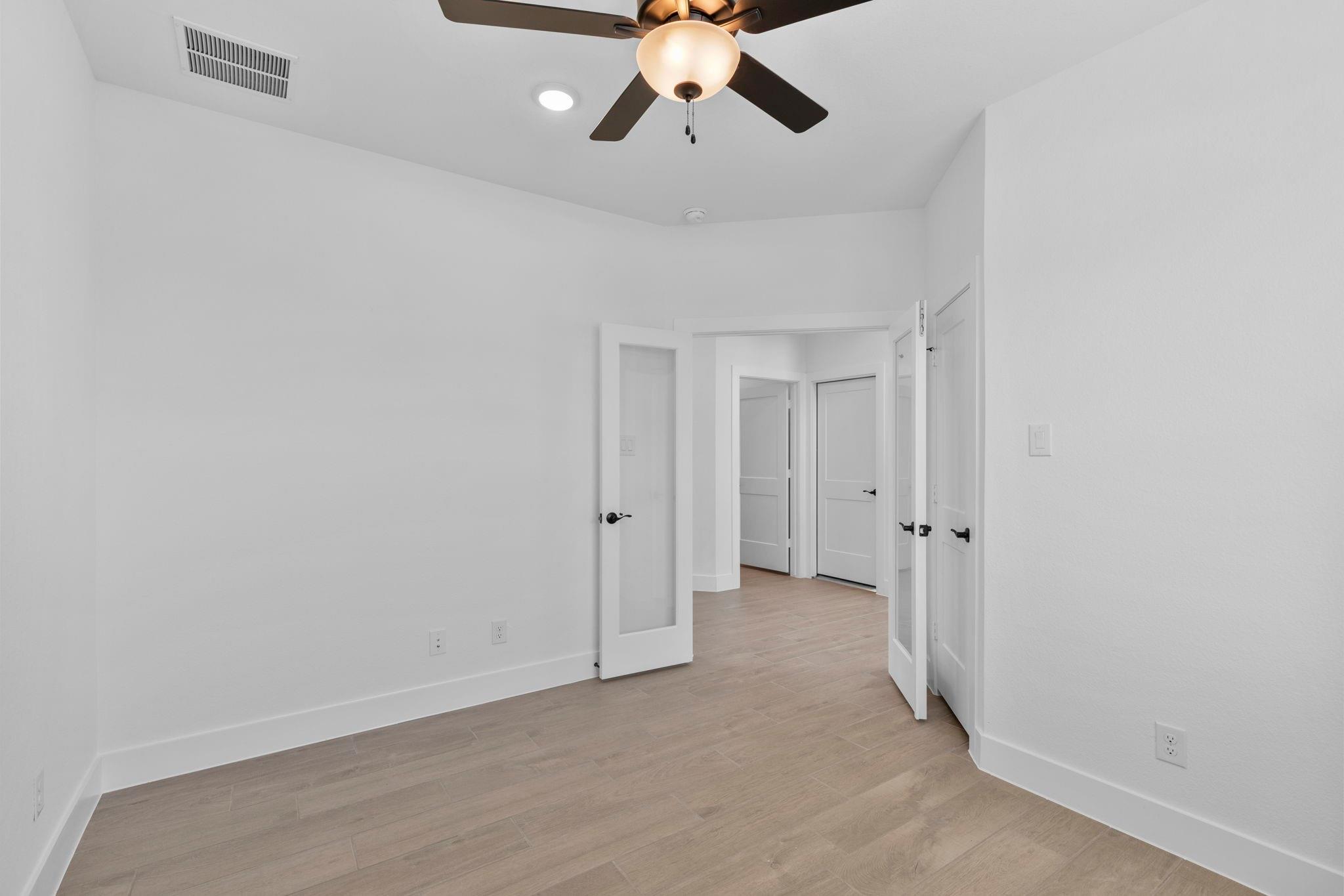 2866 Orange Leaf Drive