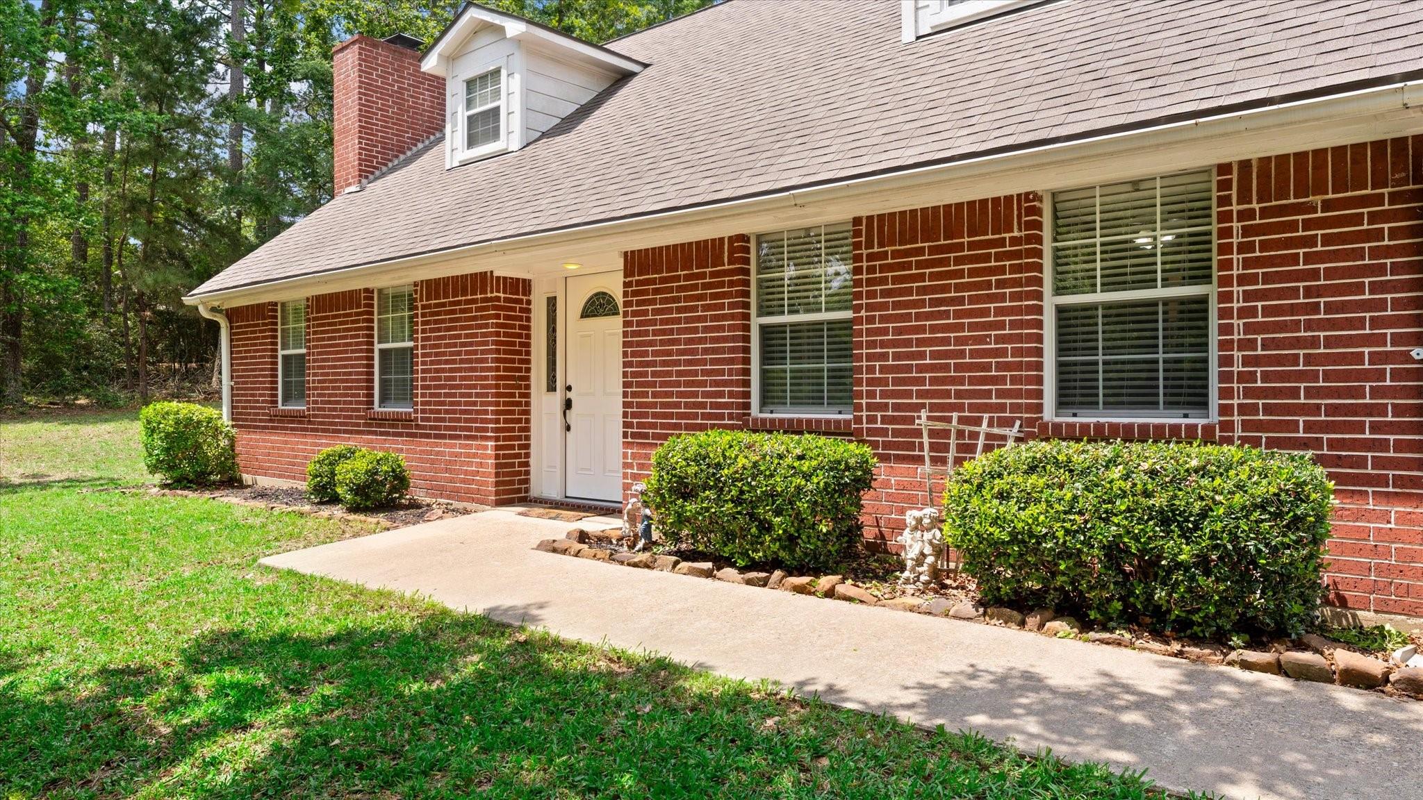 1928 Greentree Drive