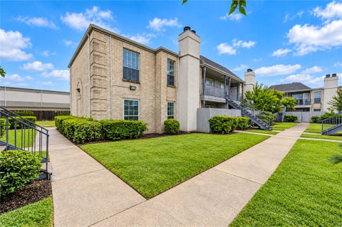 Photo of 6606 De Moss Drive #1602, Houston, TX 77074 (MLS # 14635219)