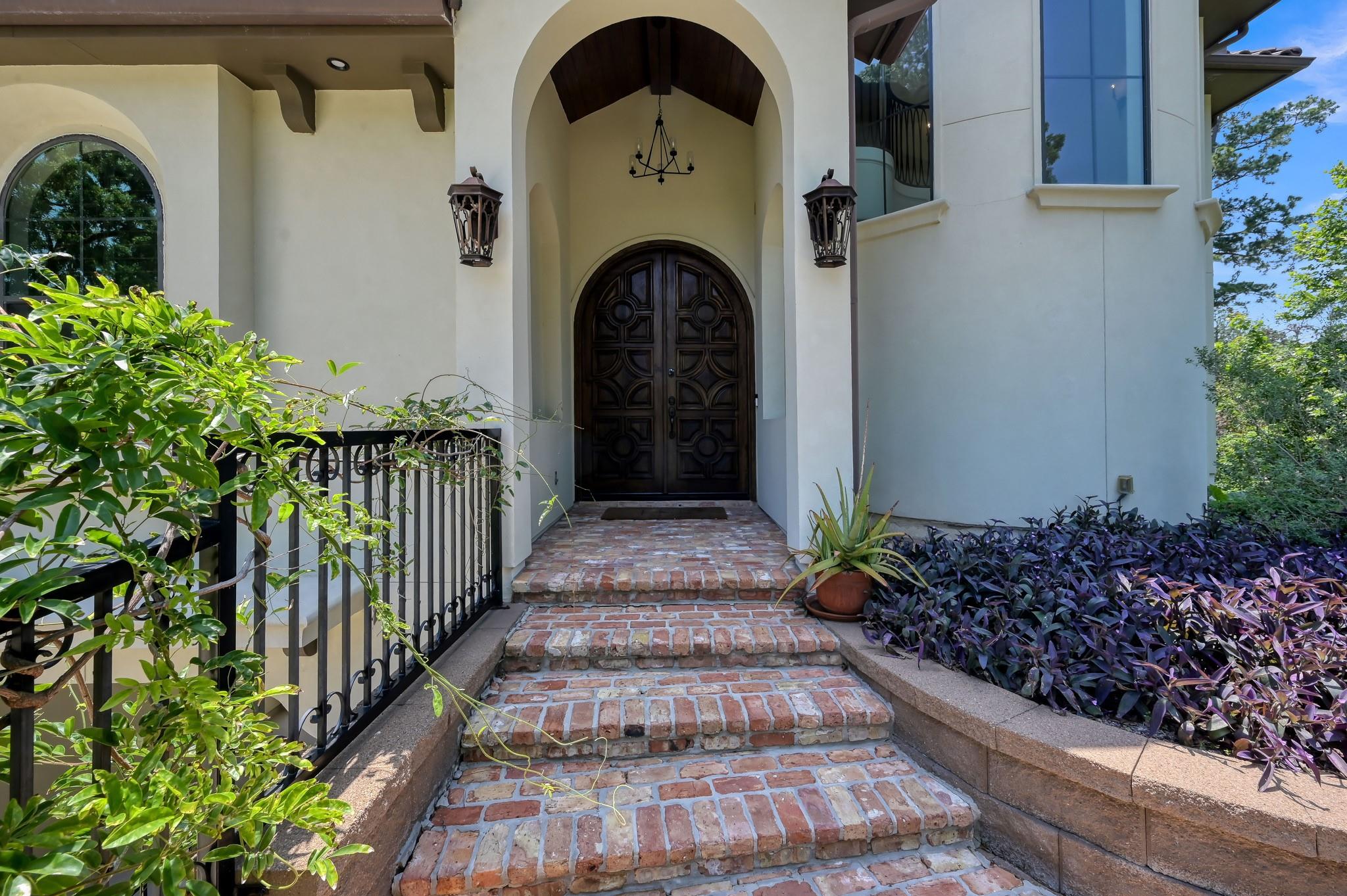 27330 Shady Hills Landing Lane