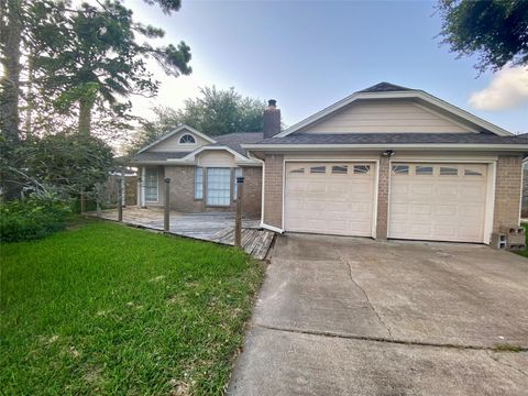 Photo of 3003 Briar Drive, Pasadena, TX 77503 (MLS # 10796885)