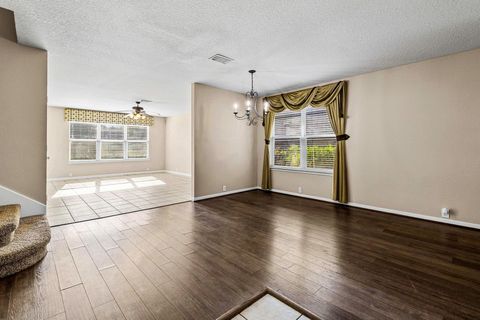Tiny photo for 18327 Atasca Woods Trace, Humble, TX 77346 (MLS # 43778369)