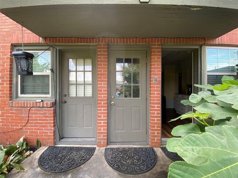 Tiny photo for 1918 Sul Ross Street #C, Houston, TX 77098 (MLS # 22405802)