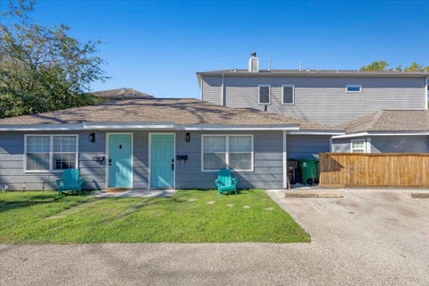 Photo of 234 W 27th Street #3, Houston, TX 77008 (MLS # 44824257)