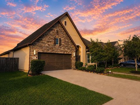 Photo of 4711 Magnolia Summit Lane, Katy, TX 77494 (MLS # 14300629)