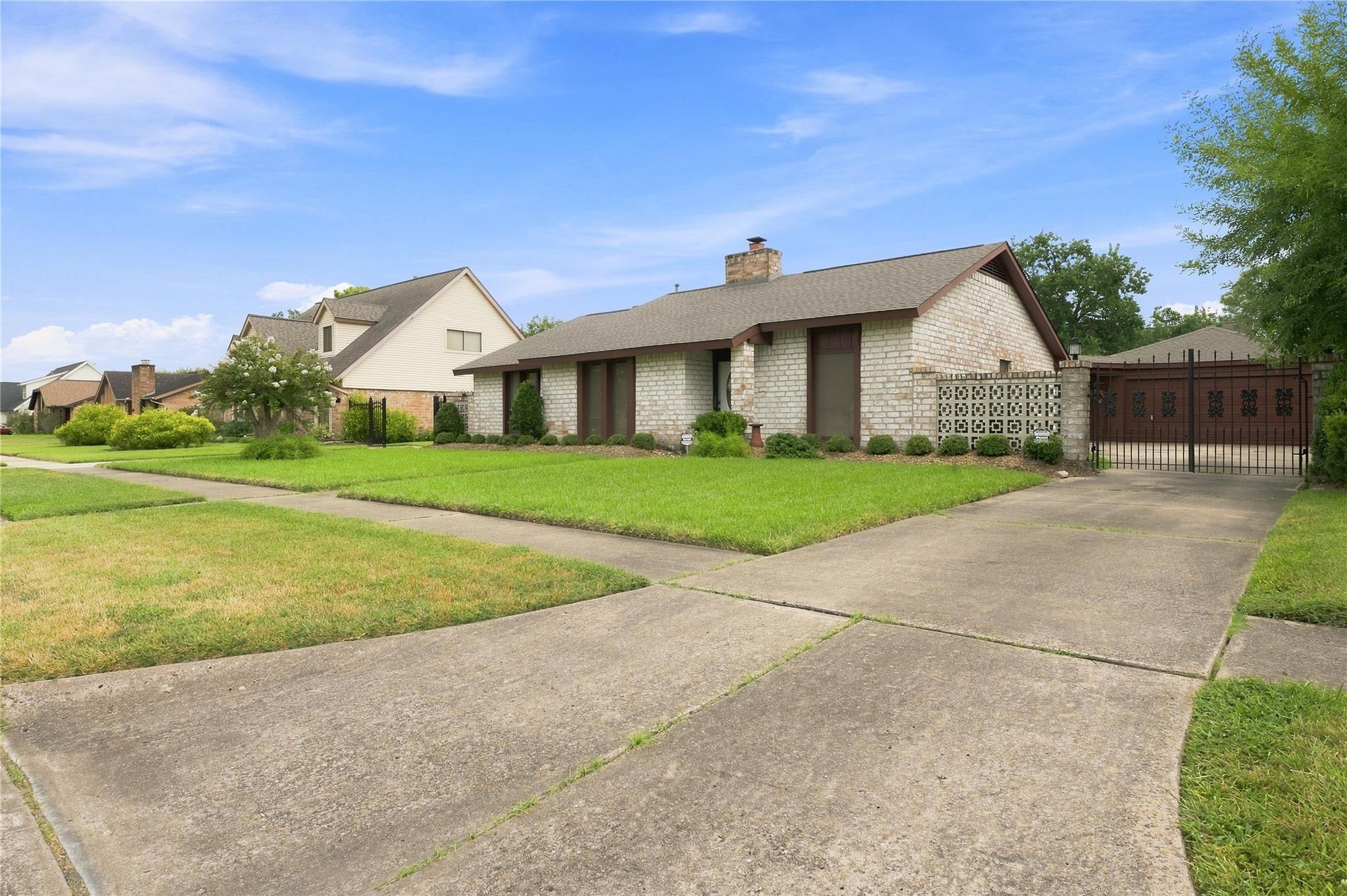 10126 Sagegreen Drive
