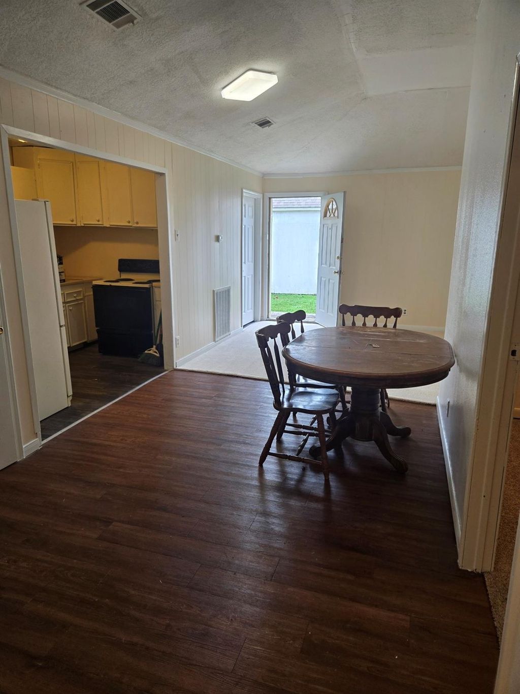 Photo of 619 Morrell Street, Baytown, TX 77520 (MLS # 15455925)