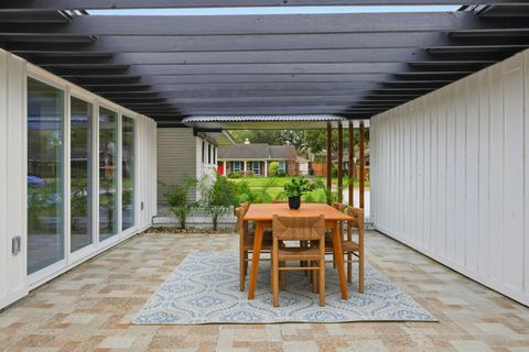 Tiny photo for 4610 Creekbend Drive, Houston, TX 77035 (MLS # 62853946)