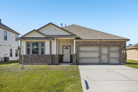 Photo of 11052 Patriot Court, Cleveland, TX 77328 (MLS # 67005913)