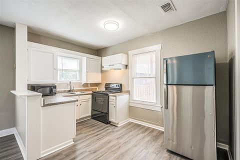 Tiny photo for 216 Redan Street #5, Houston, TX 77009 (MLS # 92006568)