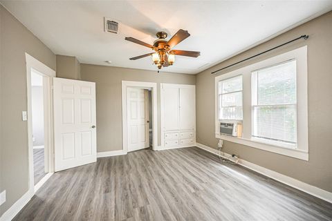 Tiny photo for 216 Redan Street #5, Houston, TX 77009 (MLS # 92006568)
